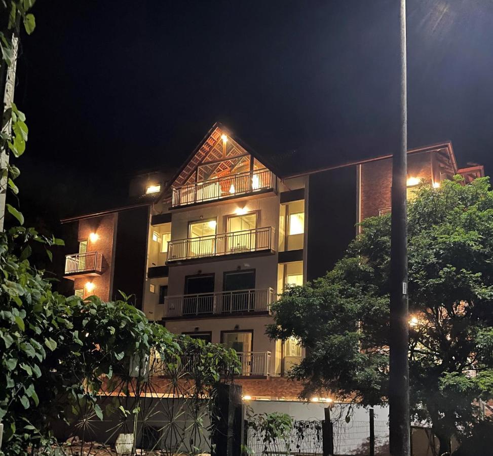 Antiquus Aparthotel Guaramiranga Exterior photo